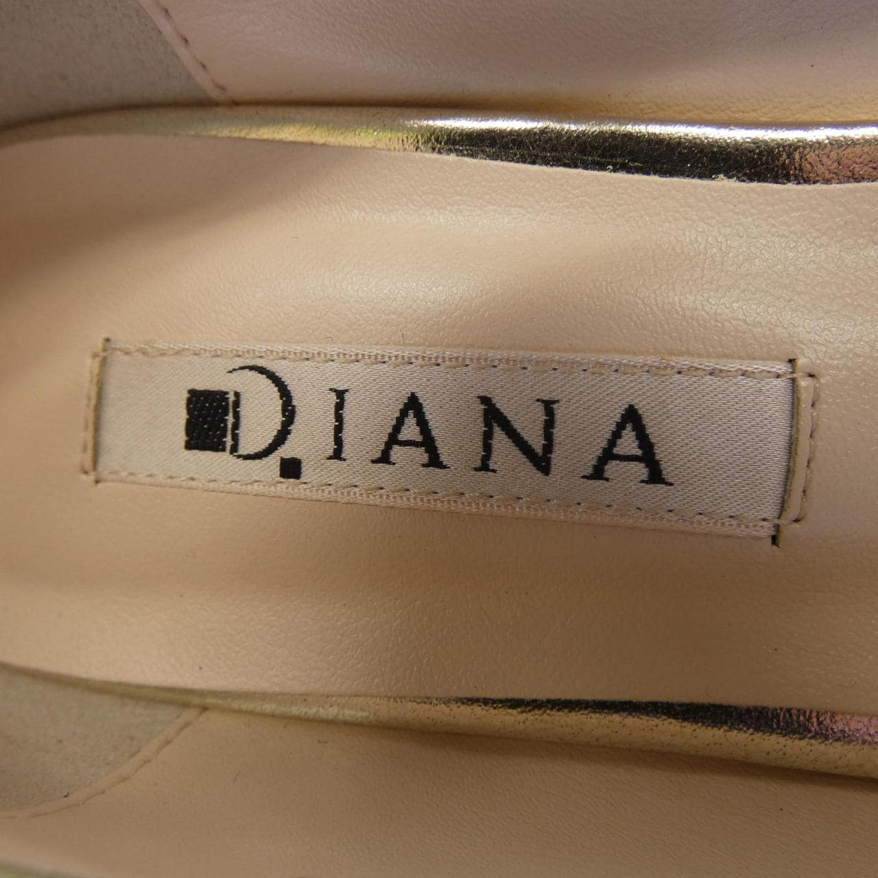 ダイアナ DIANA パンプス
