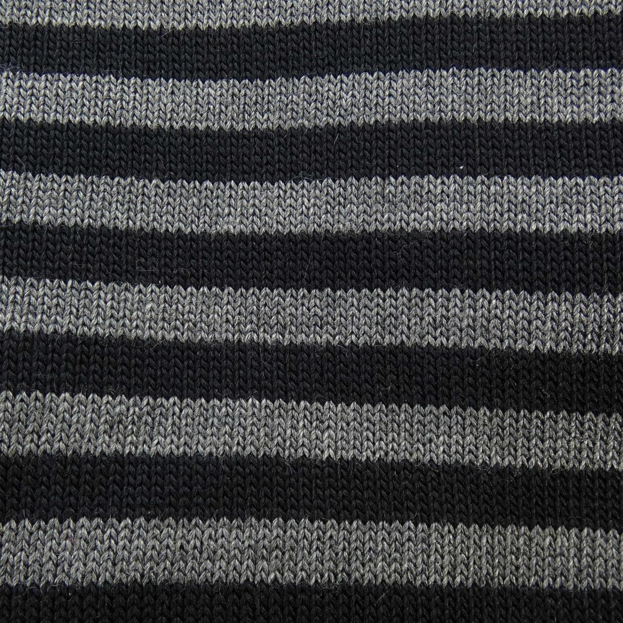 プラダ PRADA ベスト
