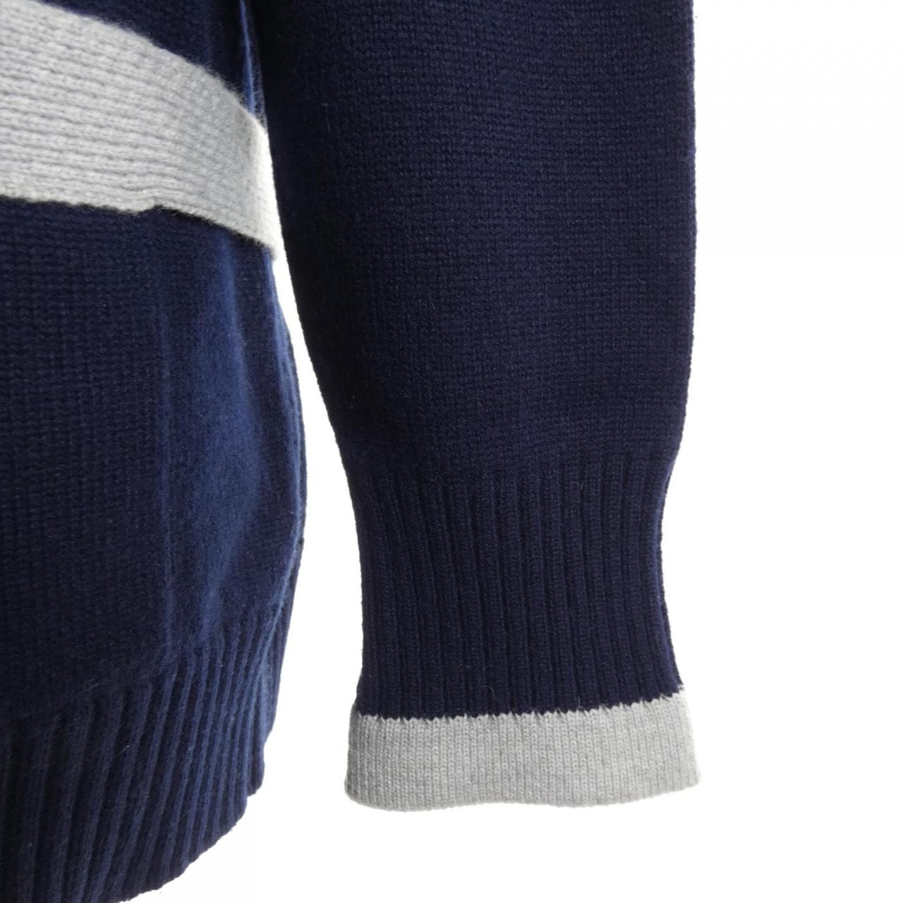 シャネル CHANEL P53235K06886 カーディガン