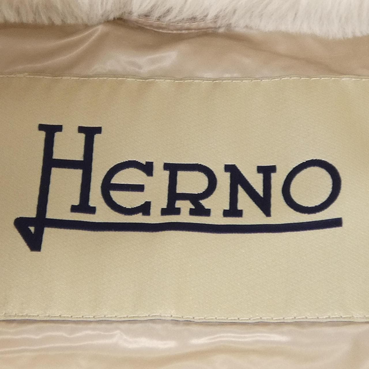 ヘルノ Herno PI1166D ダウンジャケット