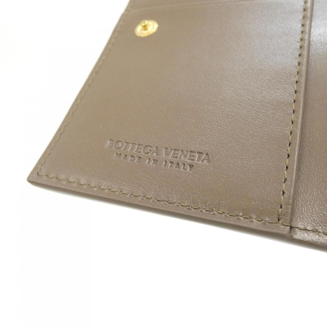 ボッテガヴェネタ 667130 VCQC1 財布