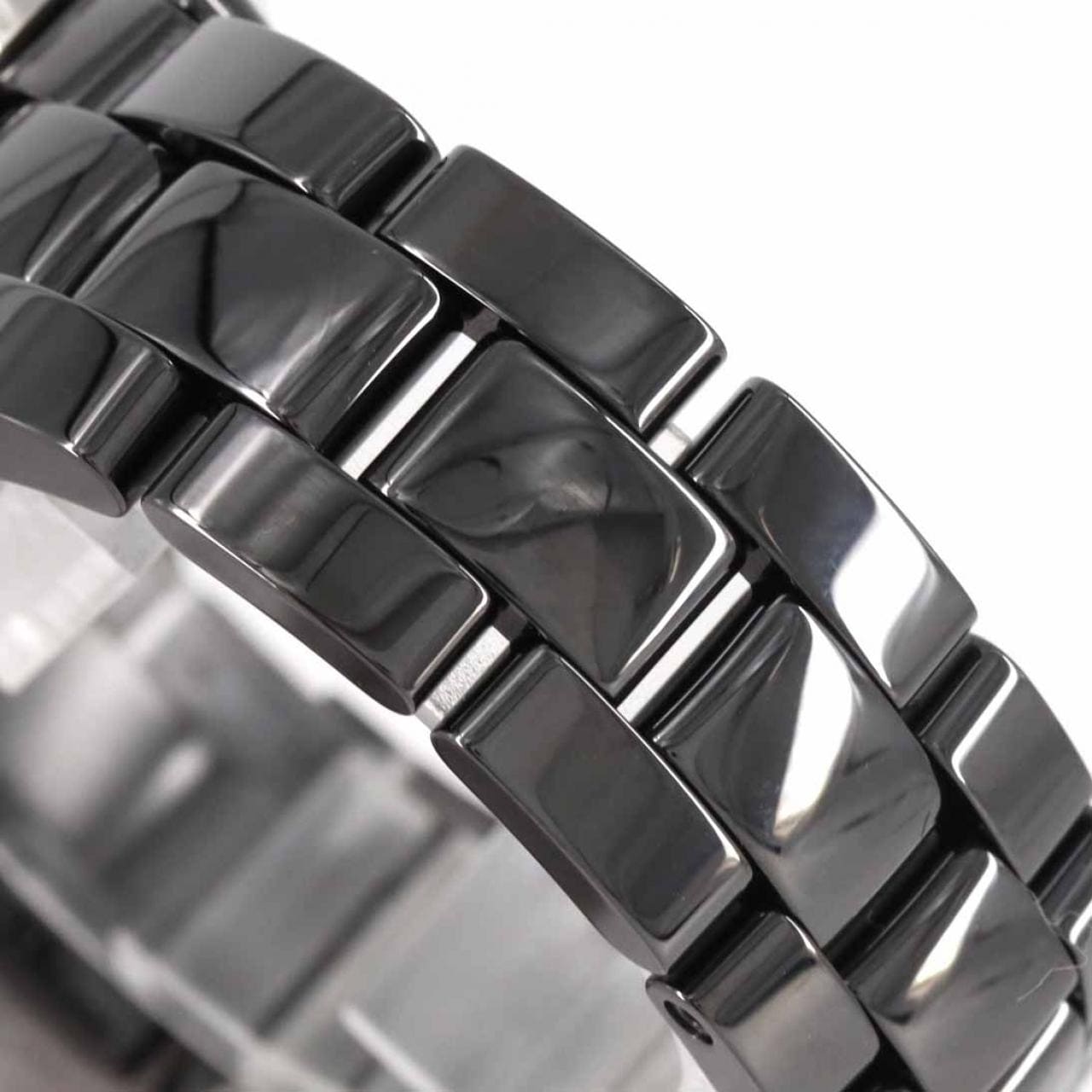 シャネル J12 キャリバー12.1 38mmセラミック H5697 セラミック 自動巻