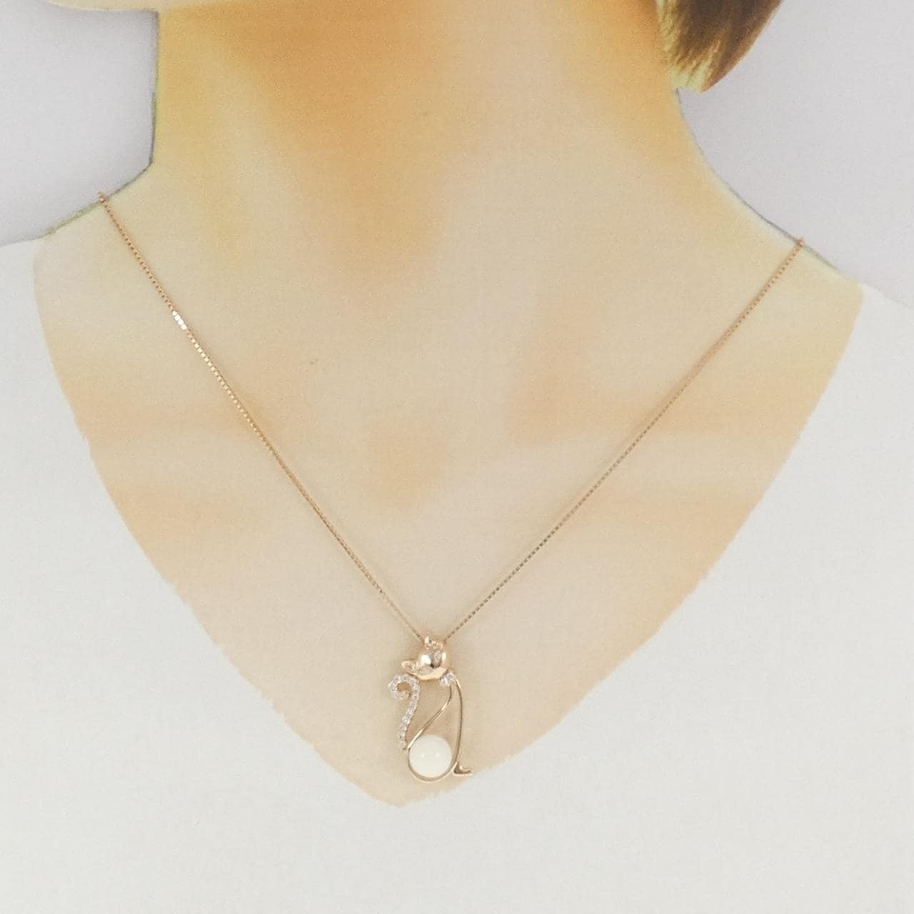 K18PG キャット サンゴ ネックレス 8.3mm