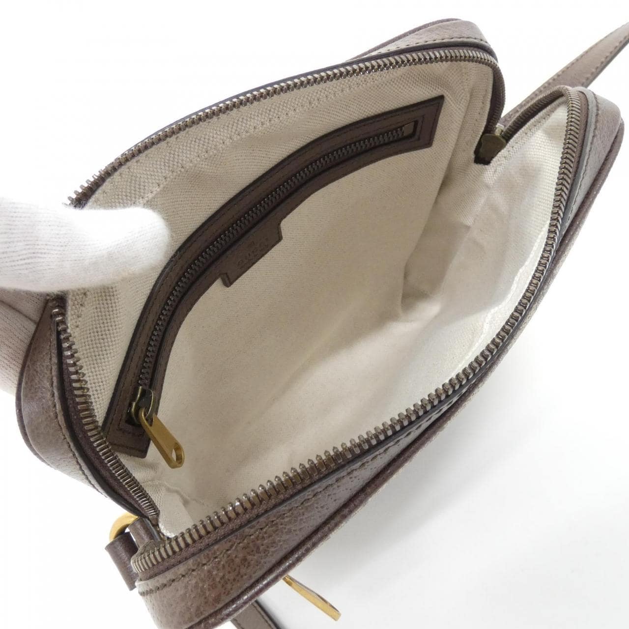 GUCCI メンズショルダーバッグ Ophidia 547926- 96IWT GUCCI グッチ メンズショルダーバッグ 547926- 96IWT ベージュ