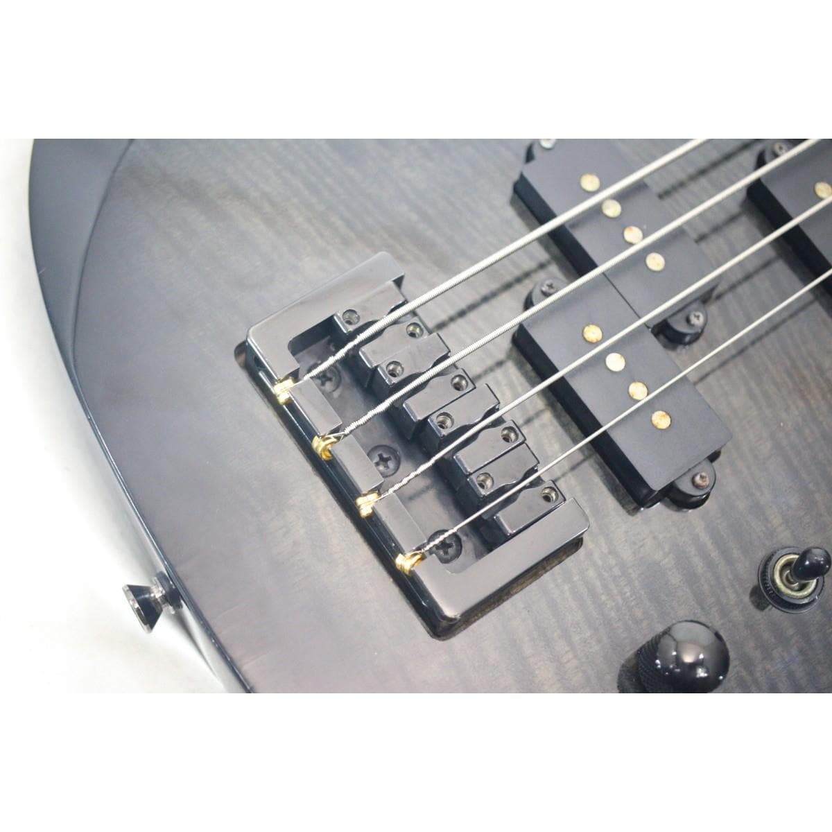 ＥＡＧＬＥ　ＢＡＳＳ－７８０ＪＥ