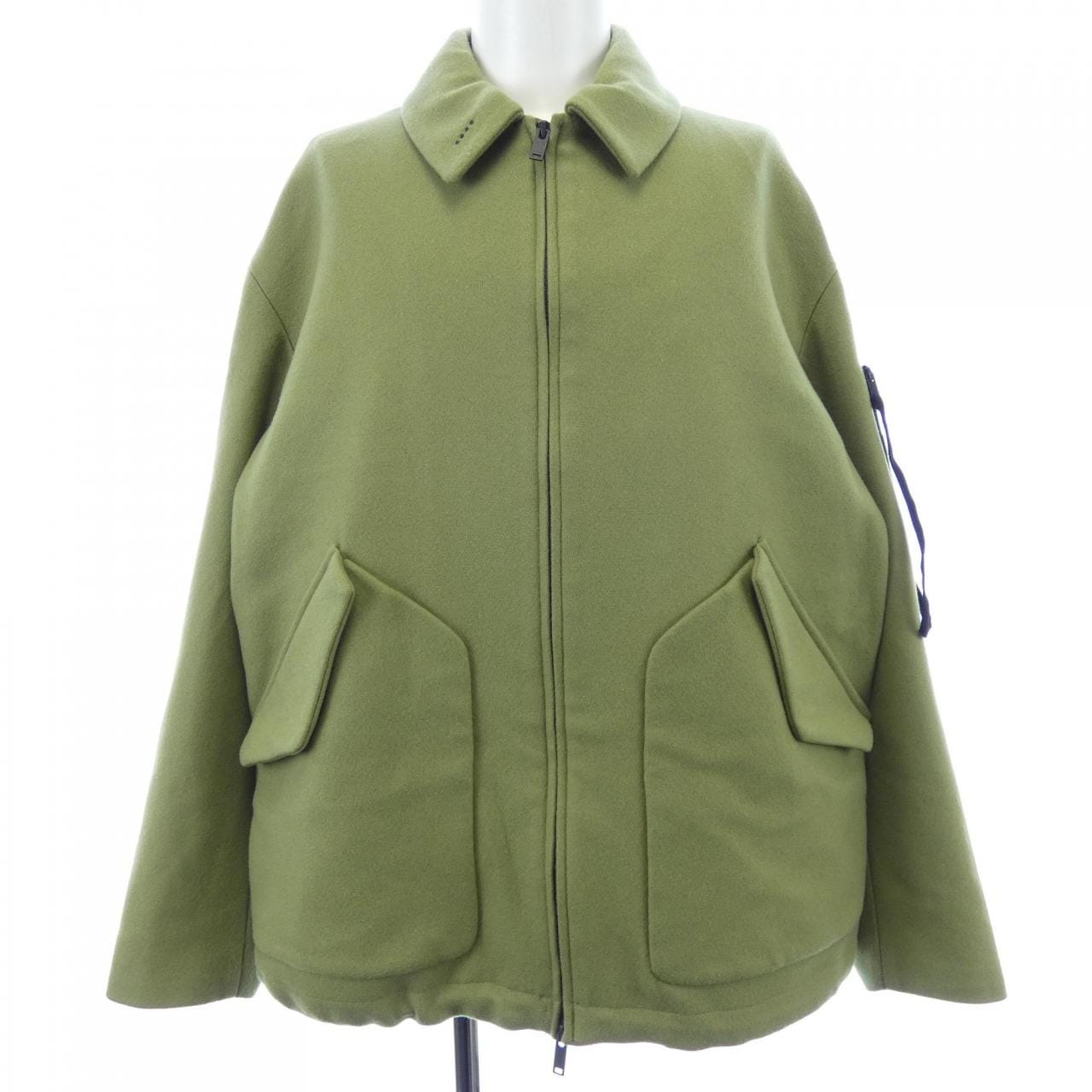 イーヴォ HEVO ジャケット