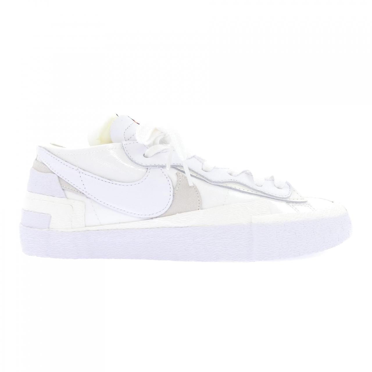 ナイキ NIKE DM6443-100 スニーカー