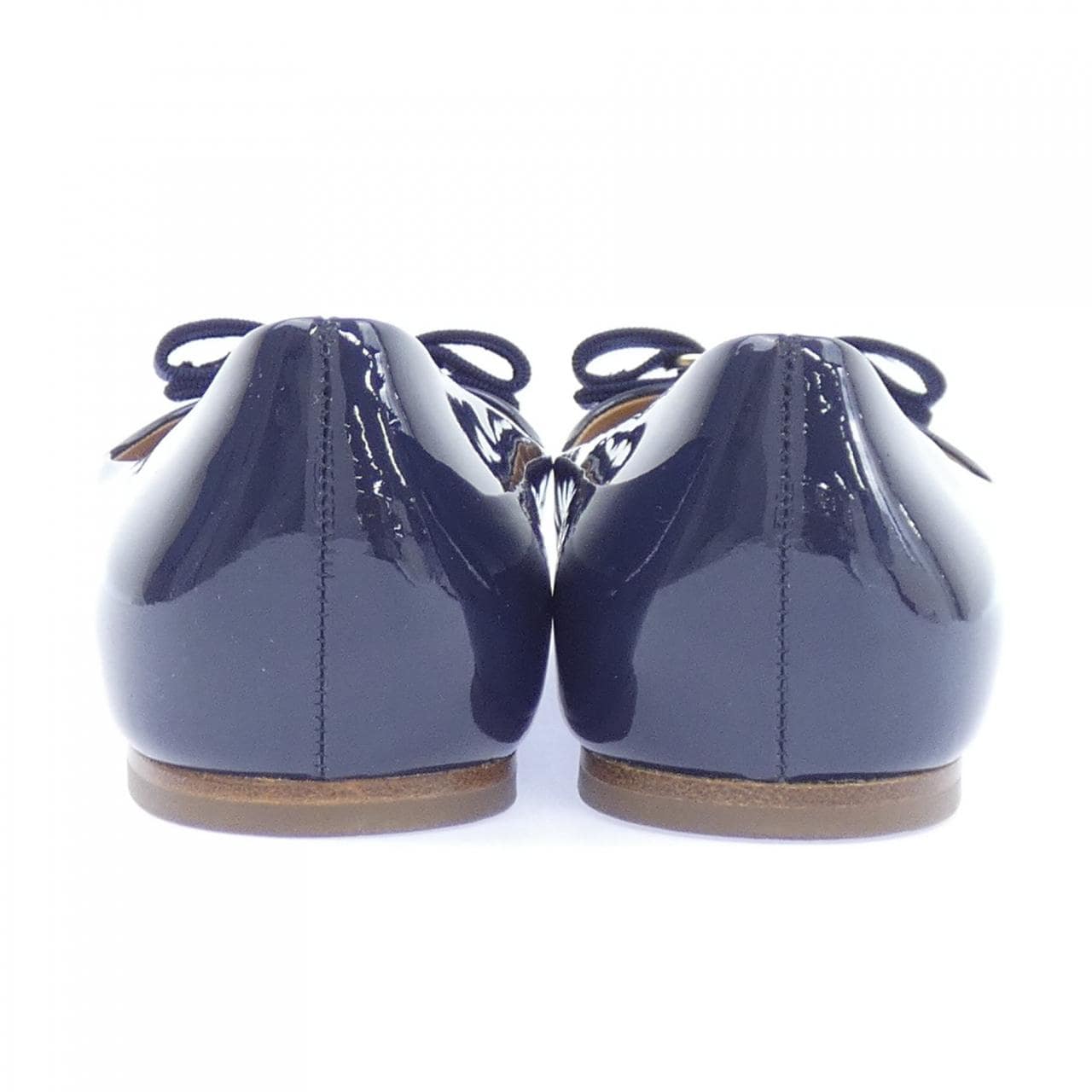 サルヴァトーレフェラガモ SALVATORE FERRAGAMO フラットシューズ