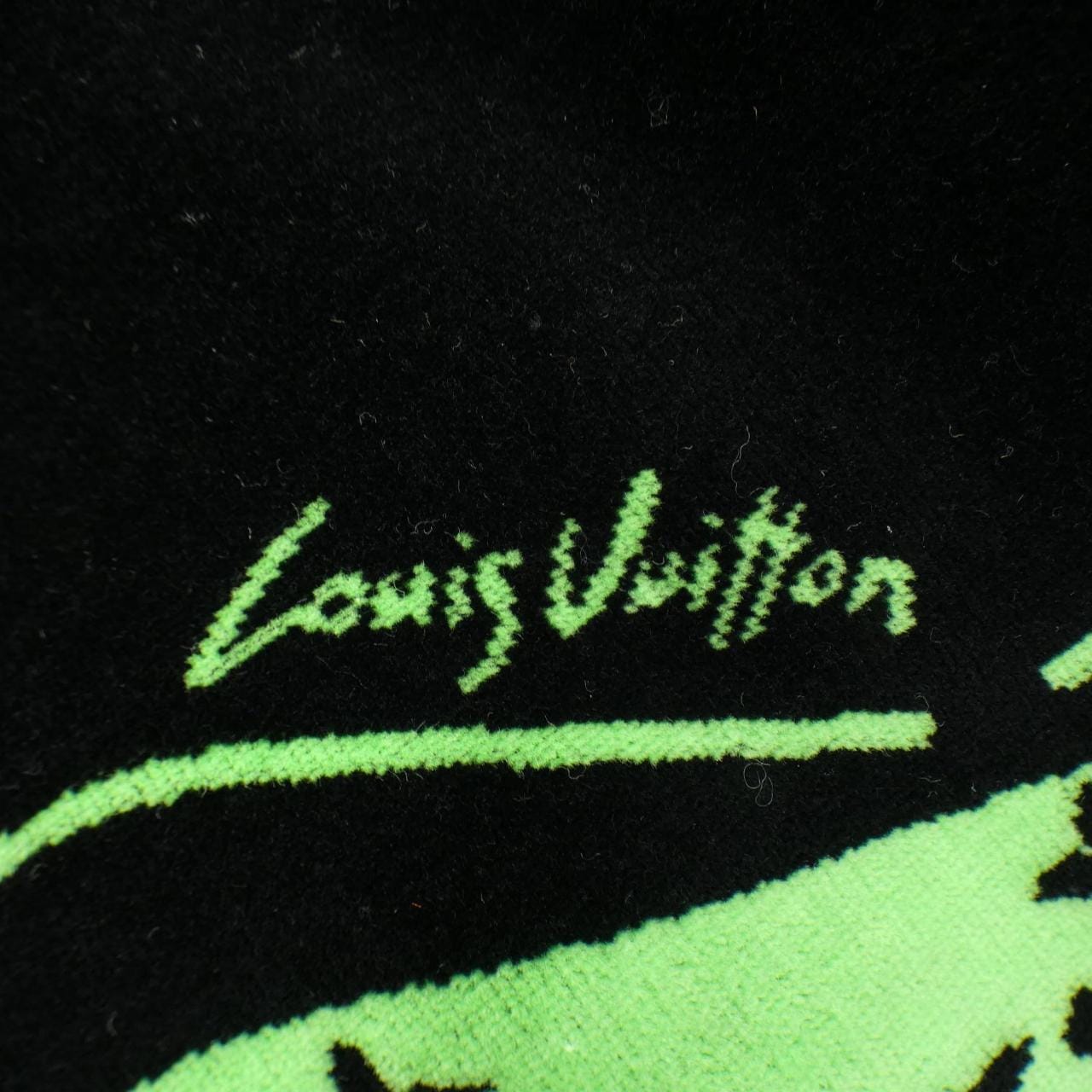 ルイヴィトン LOUIS VUITTON パーカー