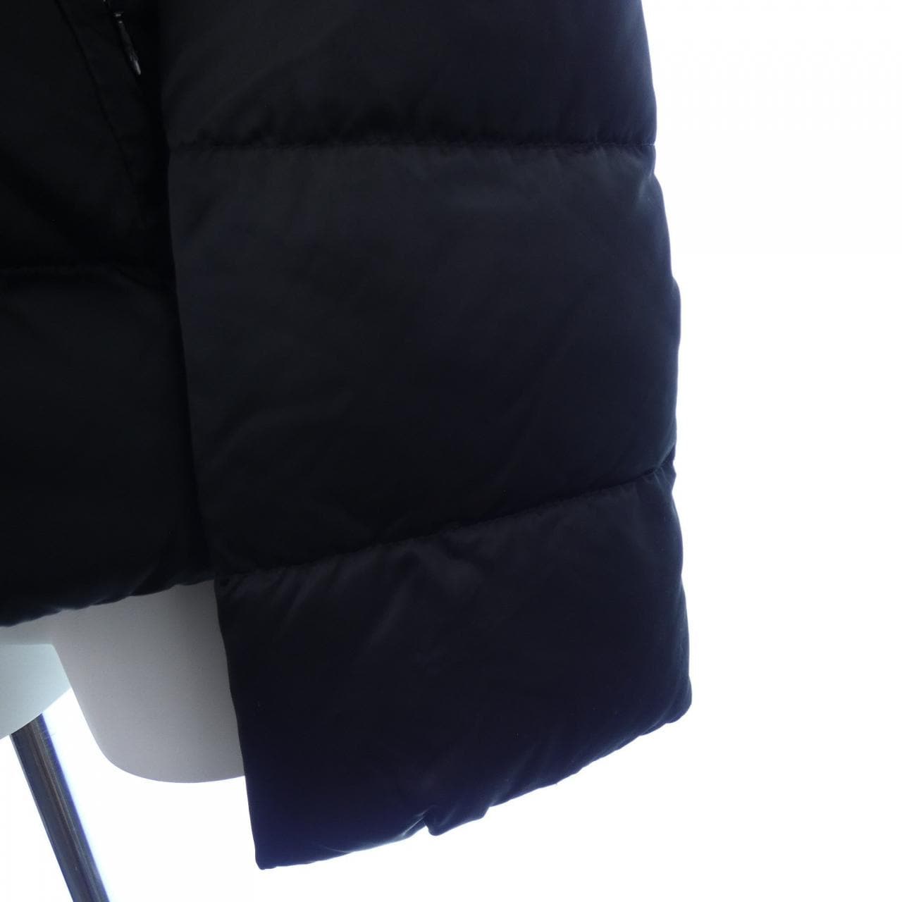 モンクレール MONCLER DJOUBA ダウンジャケット