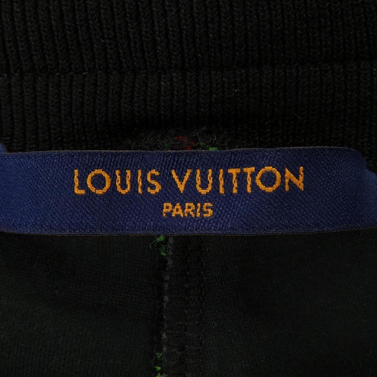 ルイヴィトン LOUIS VUITTON モノグラムフラワージップスルー HKY87WZRY ショートパンツ