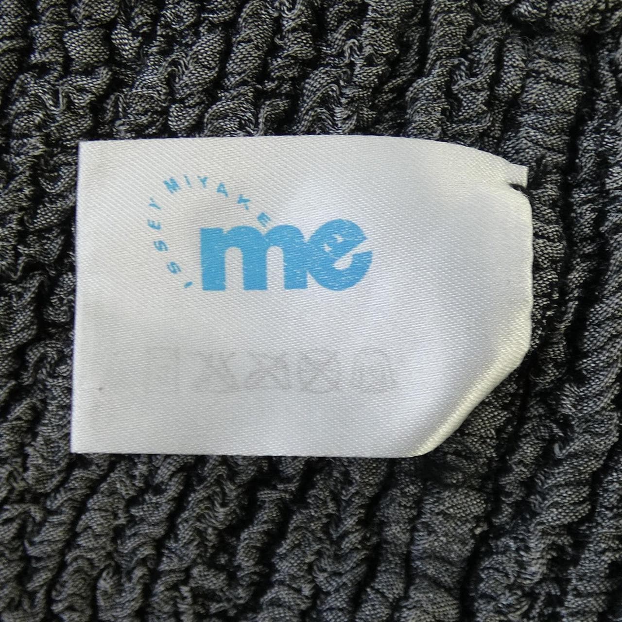 ミーイッセイミヤケ me ISSEY MIYAKE M184FR315 トップス