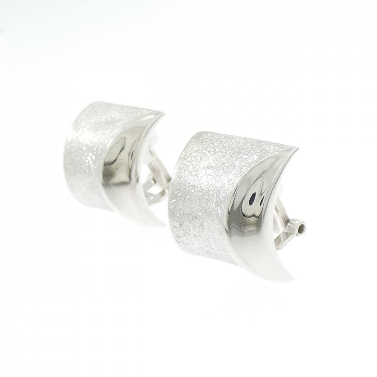 ウノアエレ 750WG イヤリング