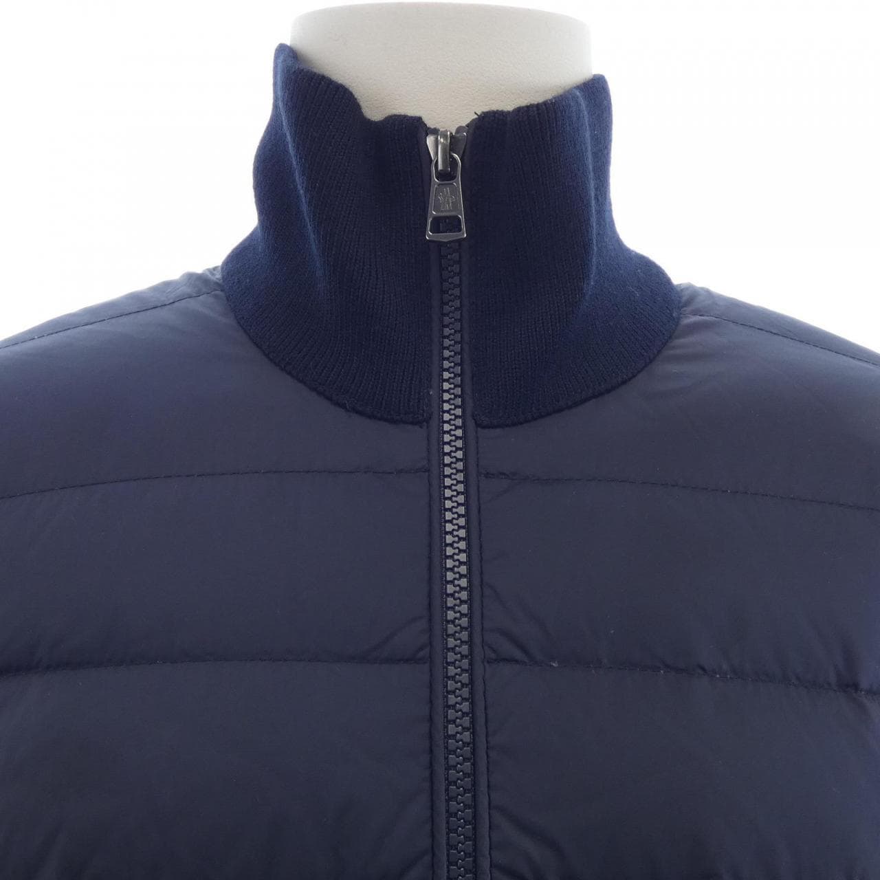 モンクレール MONCLER 20919B50700 ダウンジャケット