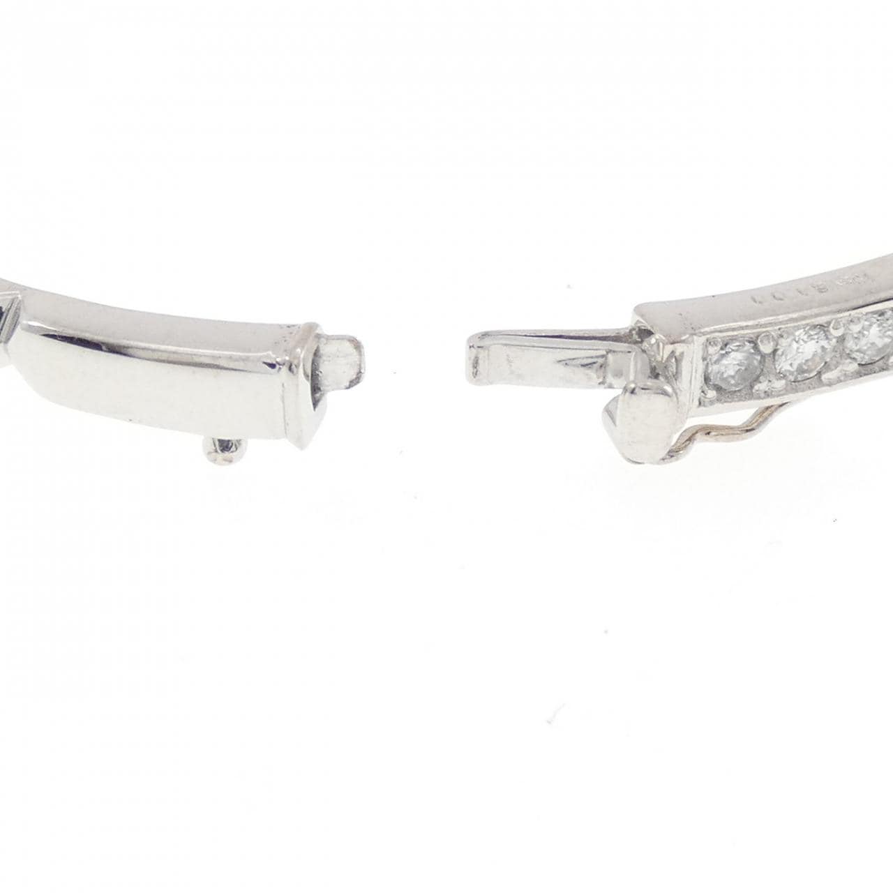 K18WG ダイヤモンド バングル 1.00CT