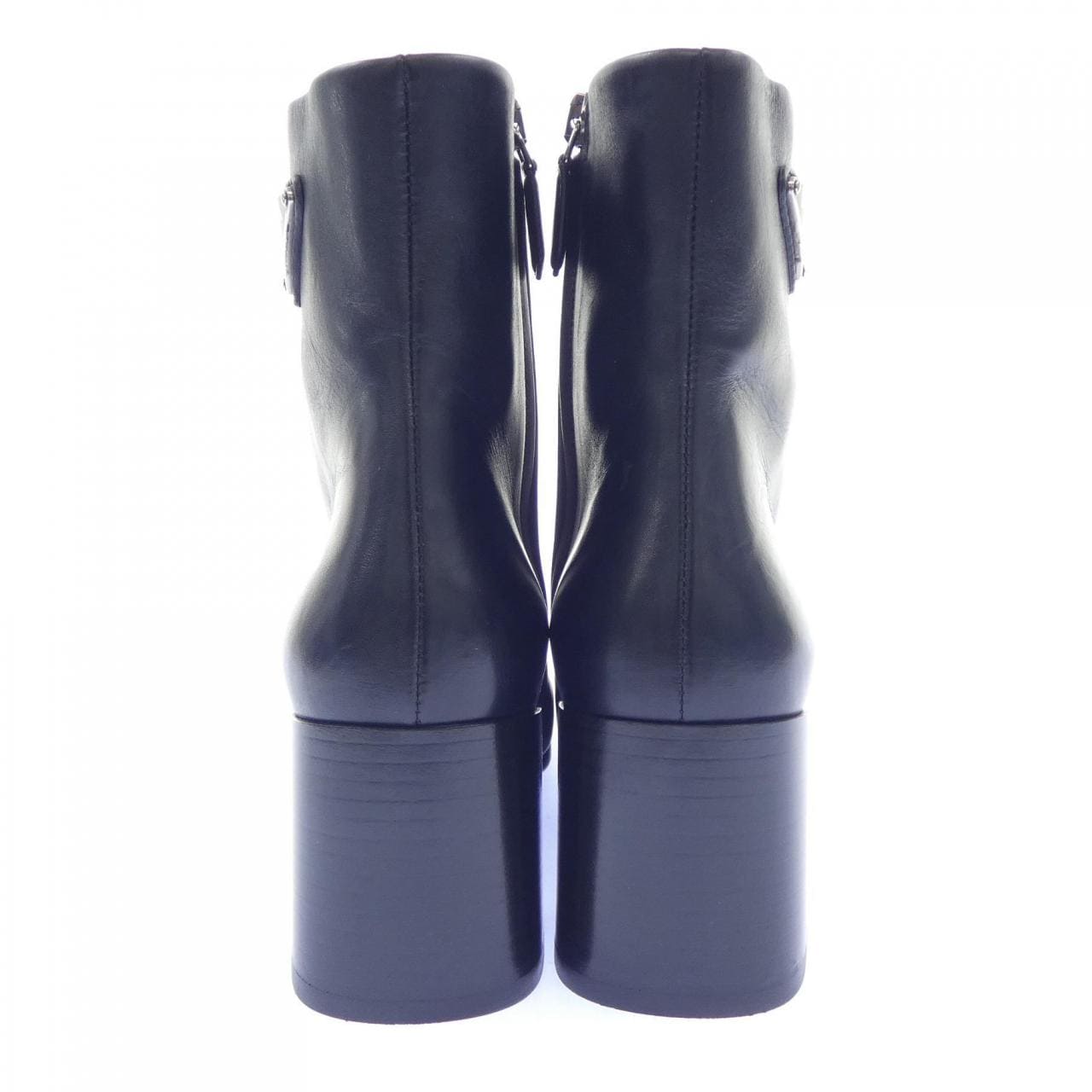 プラダ PRADA トライアングルロゴ 1T930M ブーツ