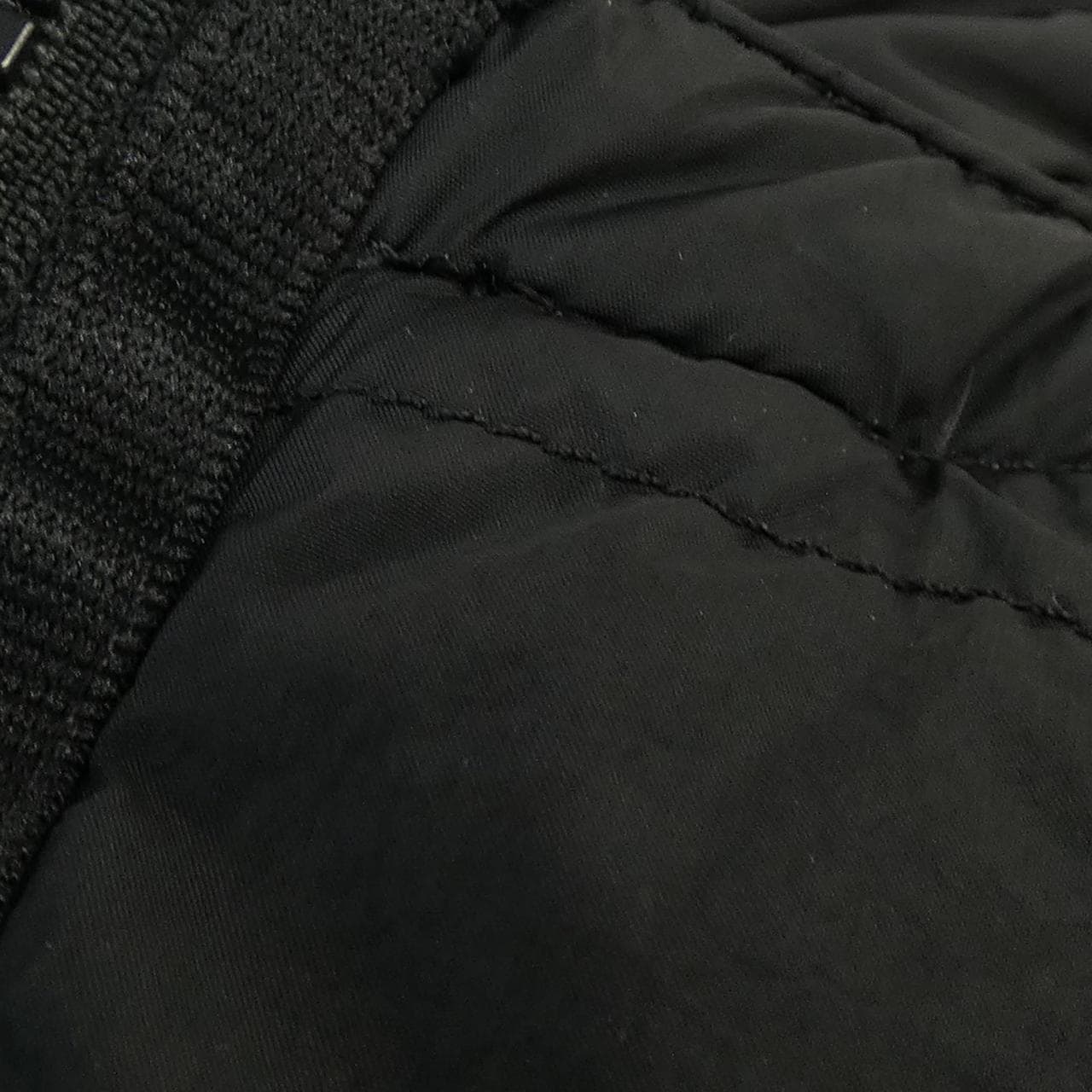 石島STONE ISLAND羽絨服