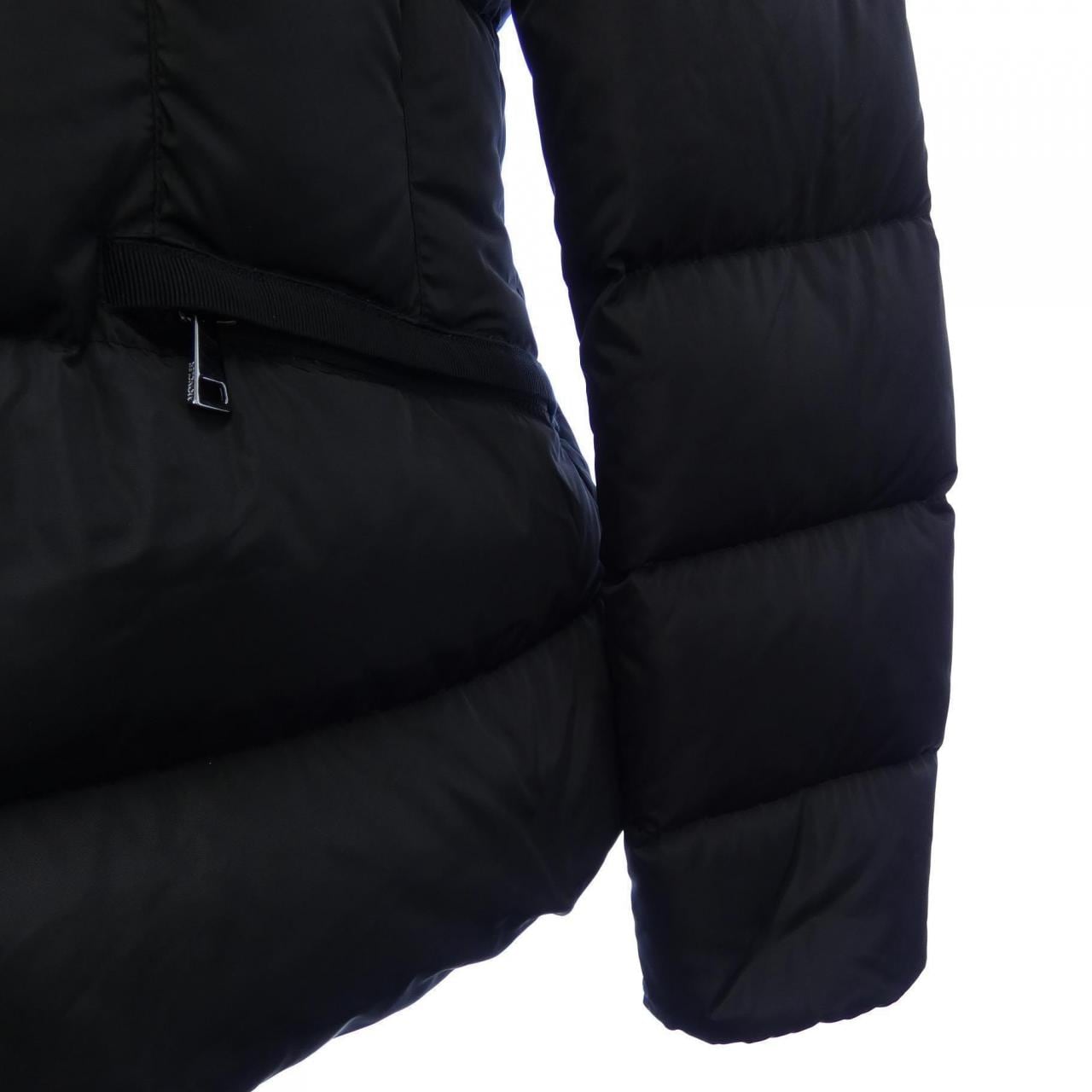 モンクレール MONCLER ダウンジャケット