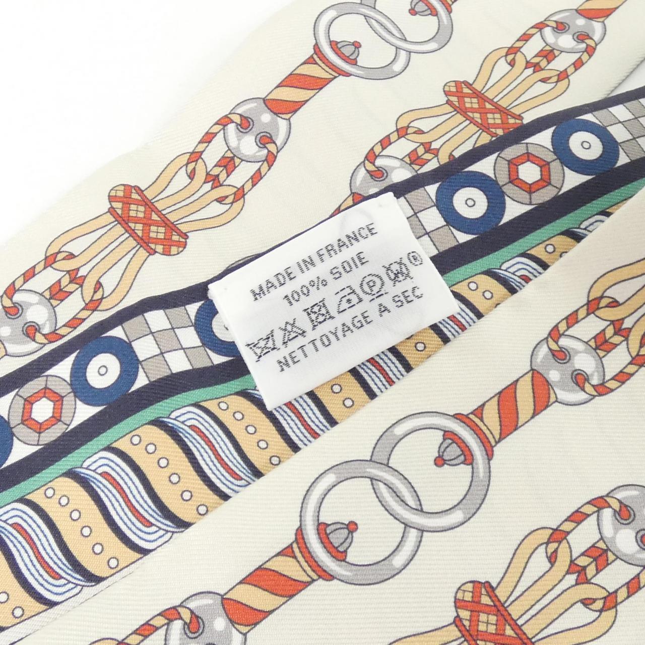 エルメス HARNAIS EN ROSACE ツイリー 063853S スカーフ