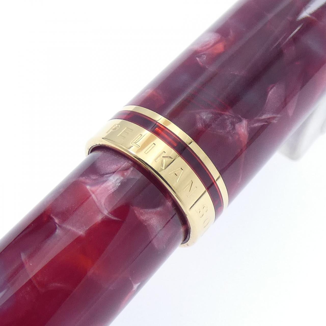 Pelikan Souverän M320 Ruby Red Fountain Pen