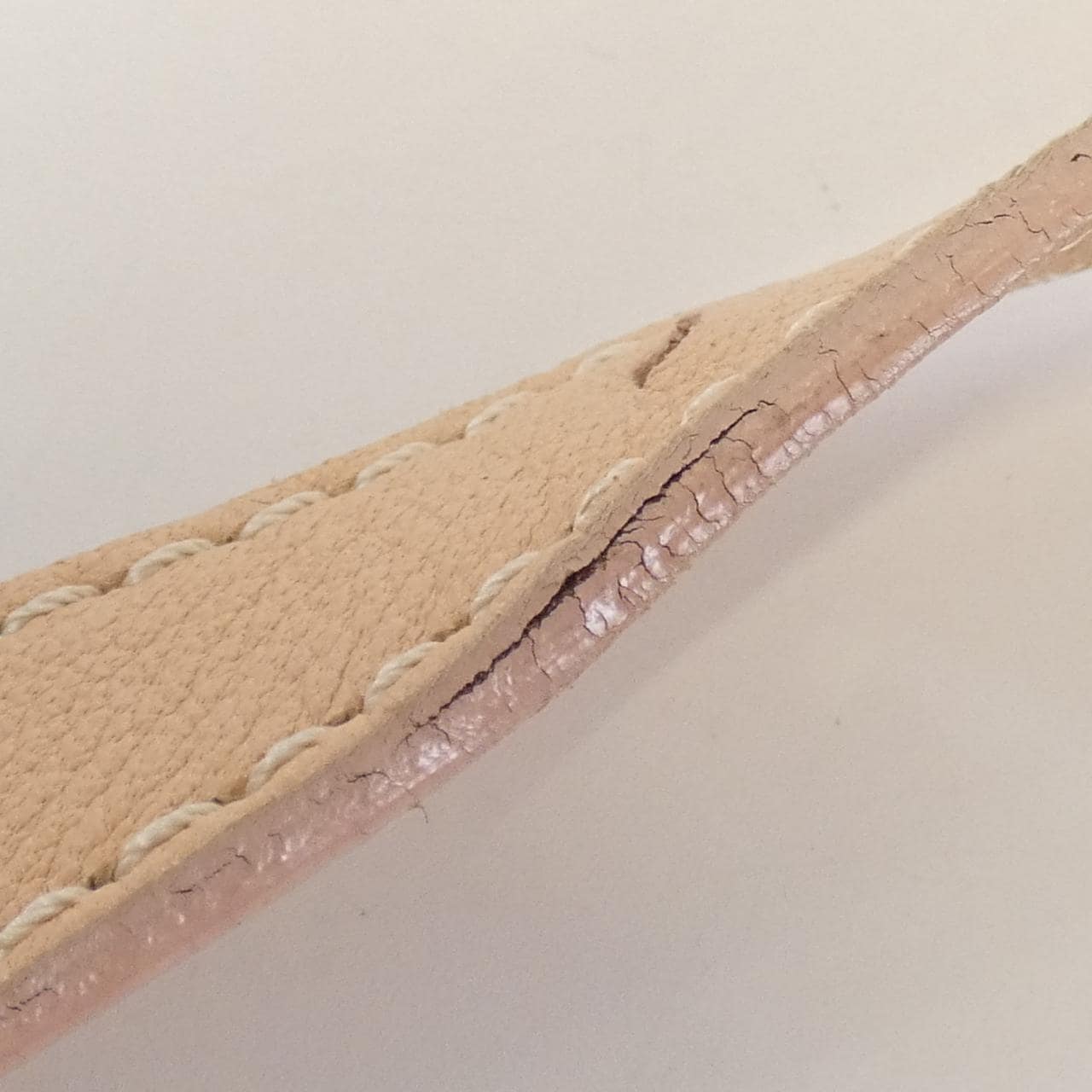 フェンディ マンマ バゲット 8BR001 LPQ ショルダーバッグ