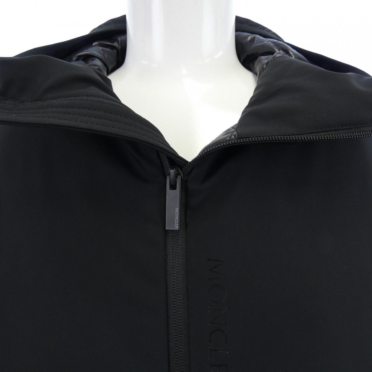 モンクレール MONCLER CARRENAC ダウンジャケット