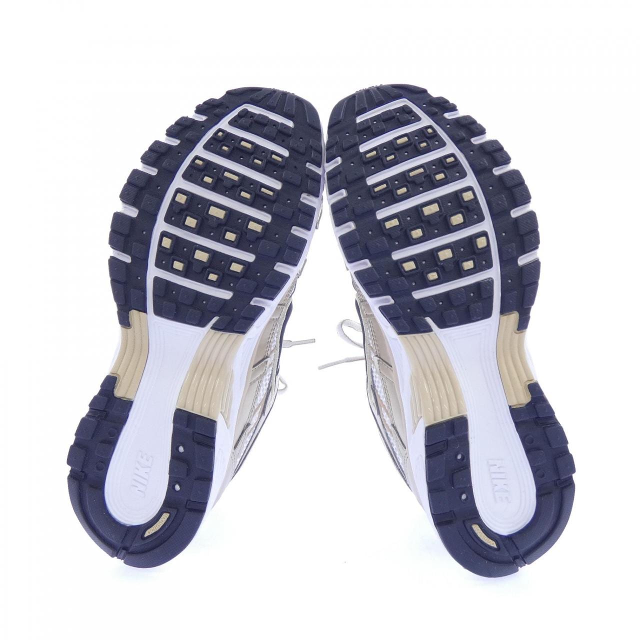 ナイキ NIKE IF1787-100 スニーカー