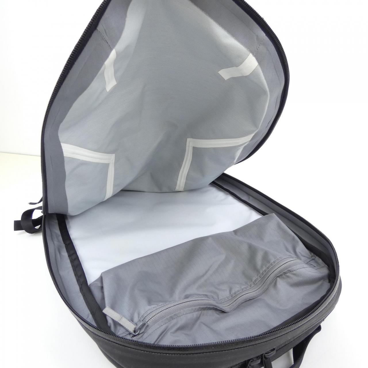 アークテリクスヴェイランス ARC'TERYX VEILANCE 17329 NOMIN BACKPACK