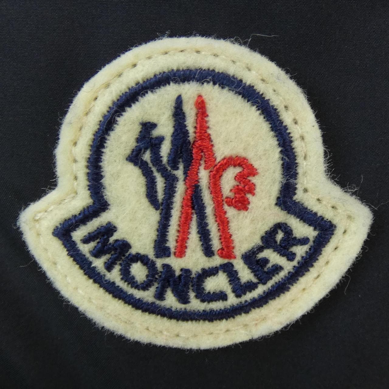 【新品】モンクレール MONCLER ダウンベスト