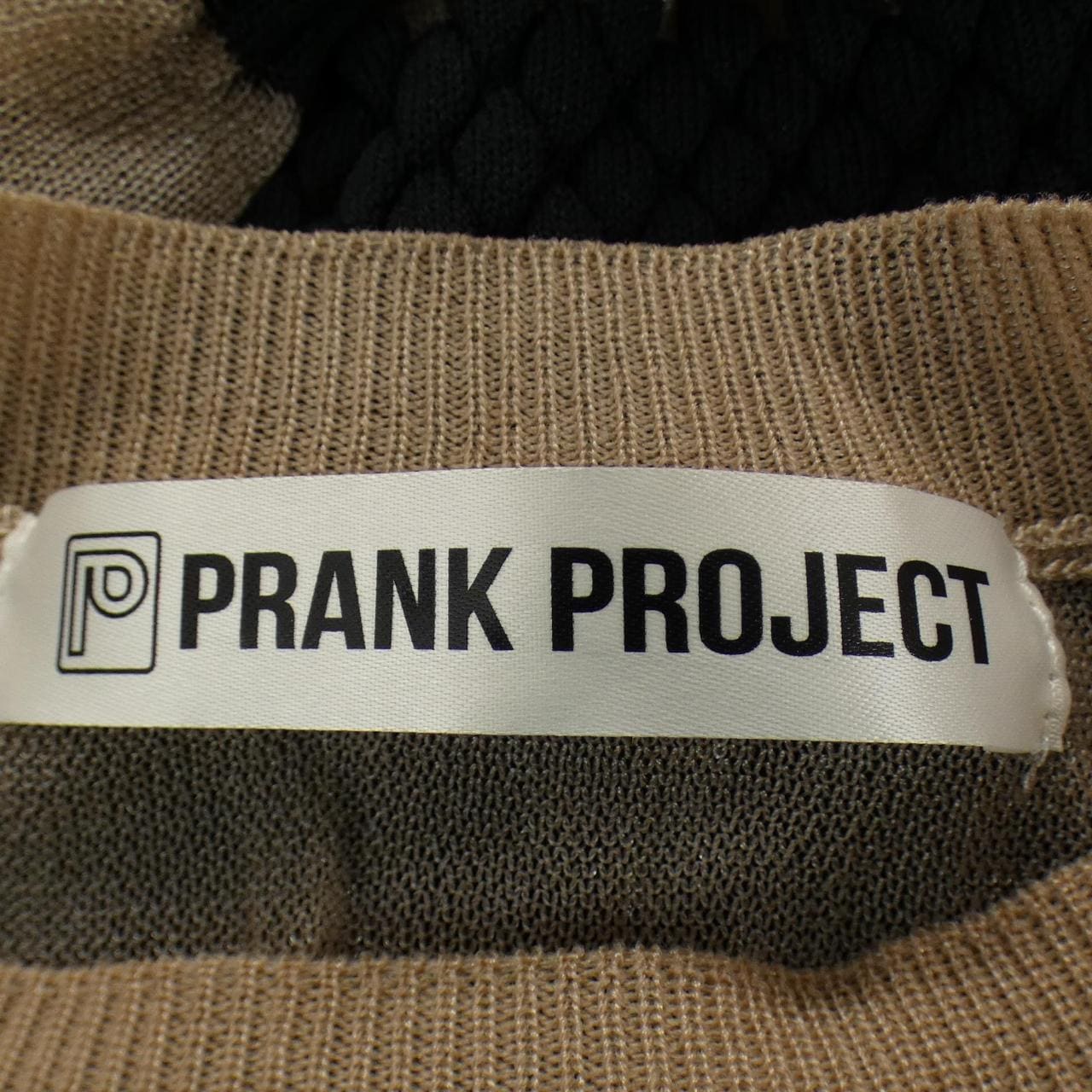 PRANKPROJECT トップス
