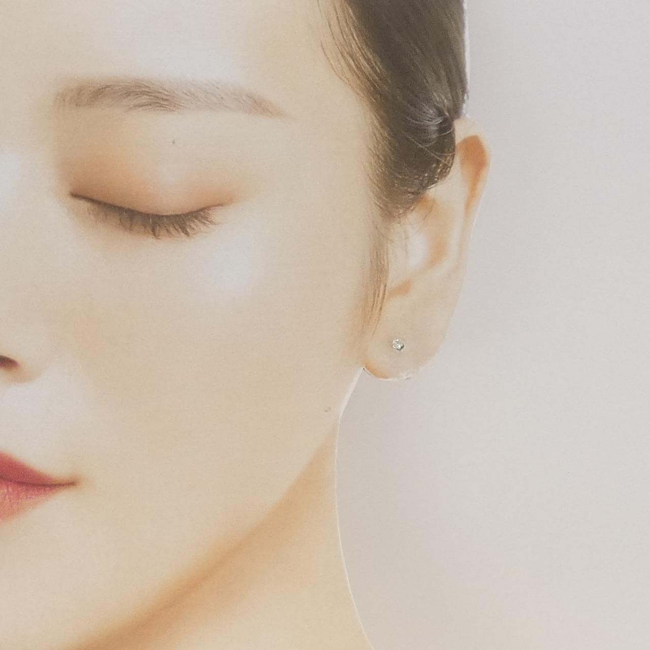 【新品】PT900 ソリティア ダイヤモンド ピアス 0.10CT