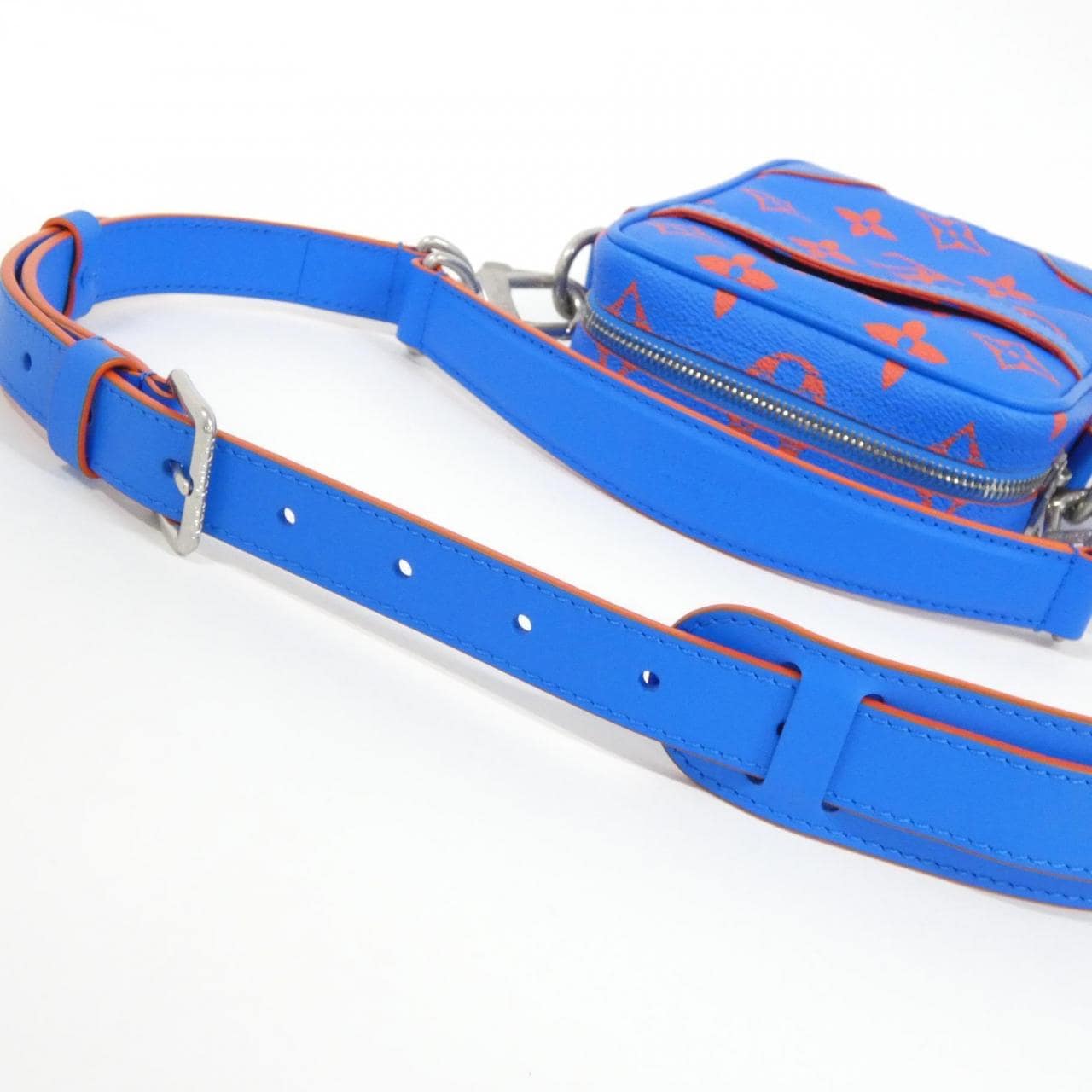 ルイヴィトン モノグラム グロウ キャンバス ダヌブ M14685 バッグ