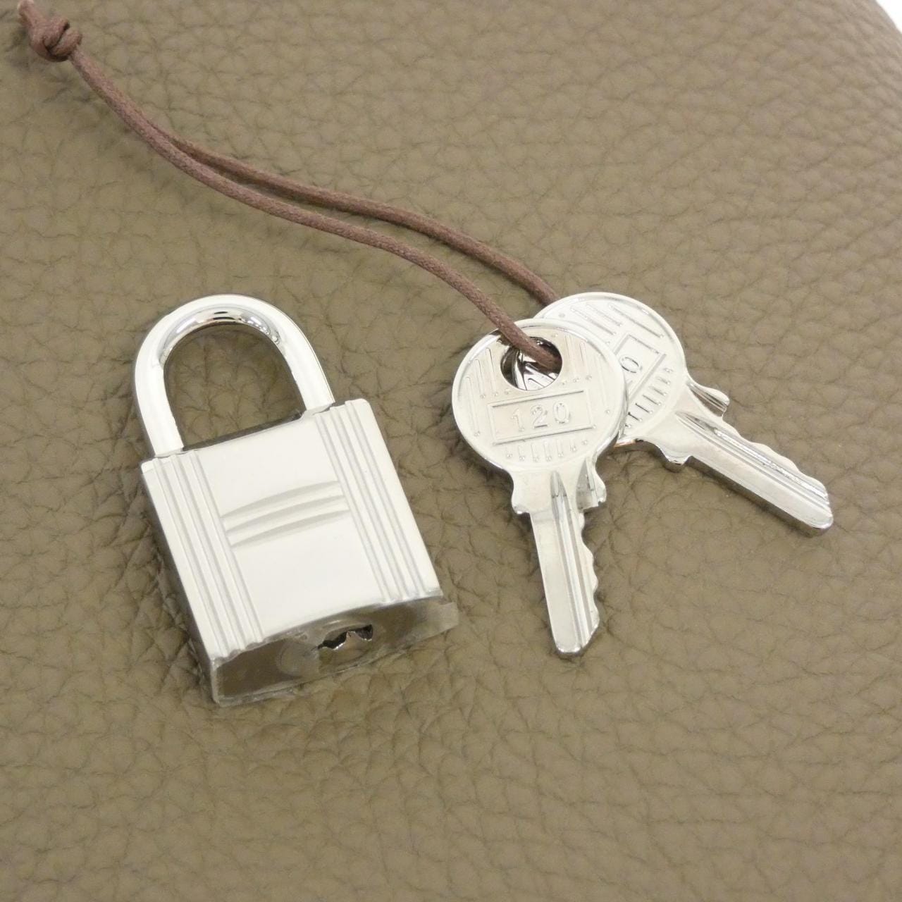 【未使用品】エルメス ピコタン ロック PM 056289CK バッグ