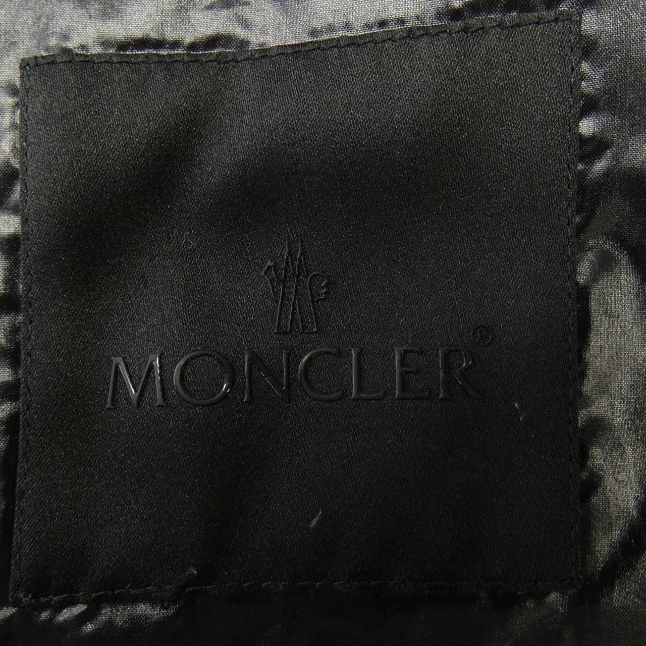 モンクレール MONCLER CERCES ダウンジャケット