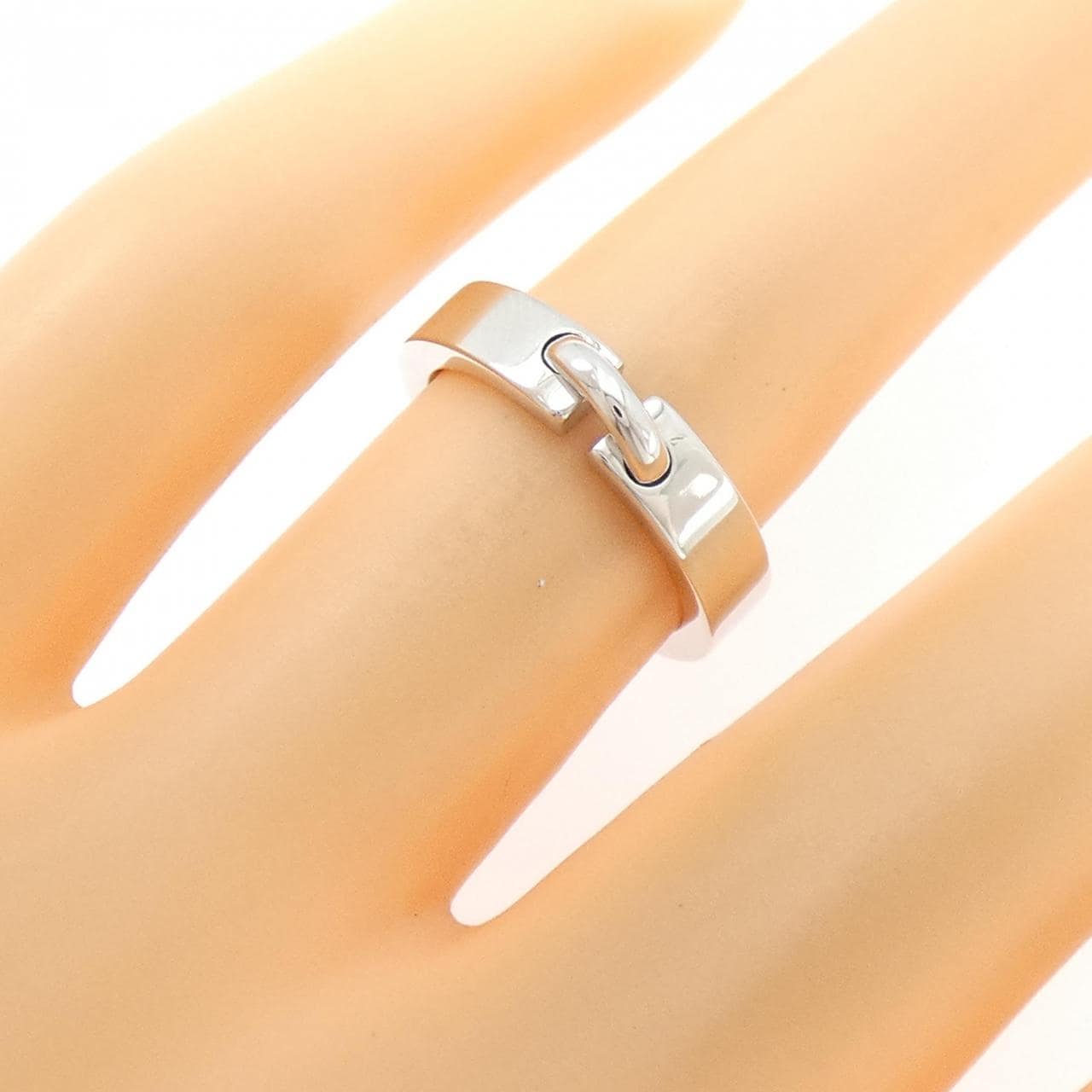 ショーメ リアン エヴィダンス リング