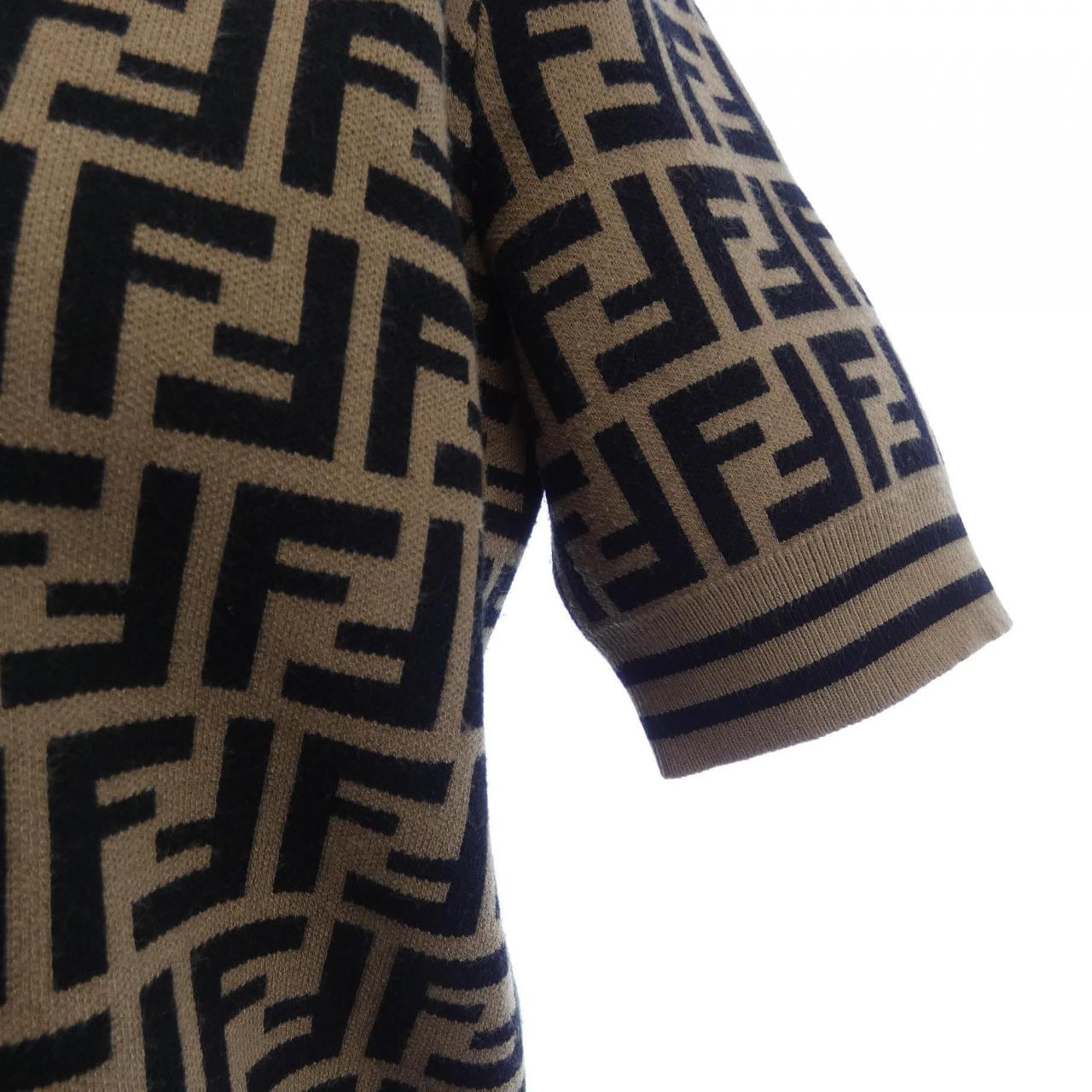 フェンディ FENDI FFモチーフ FZY702 A5QG ニット