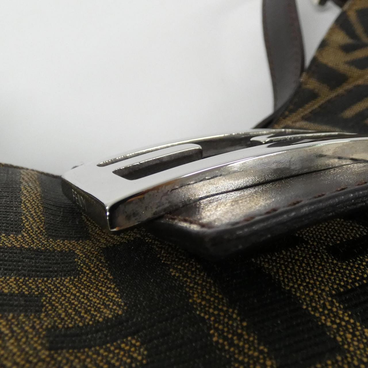 【ヴィンテージ】フェンディ 26569 ショルダーバッグ