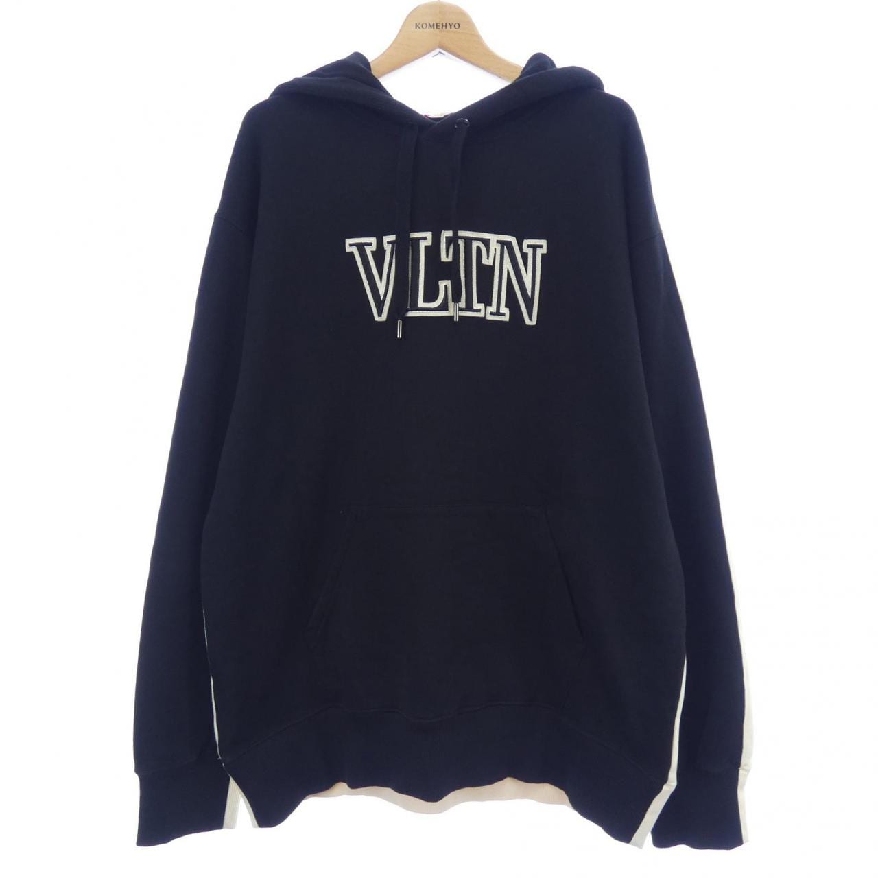 ヴァレンティノ VALENTINO パーカー