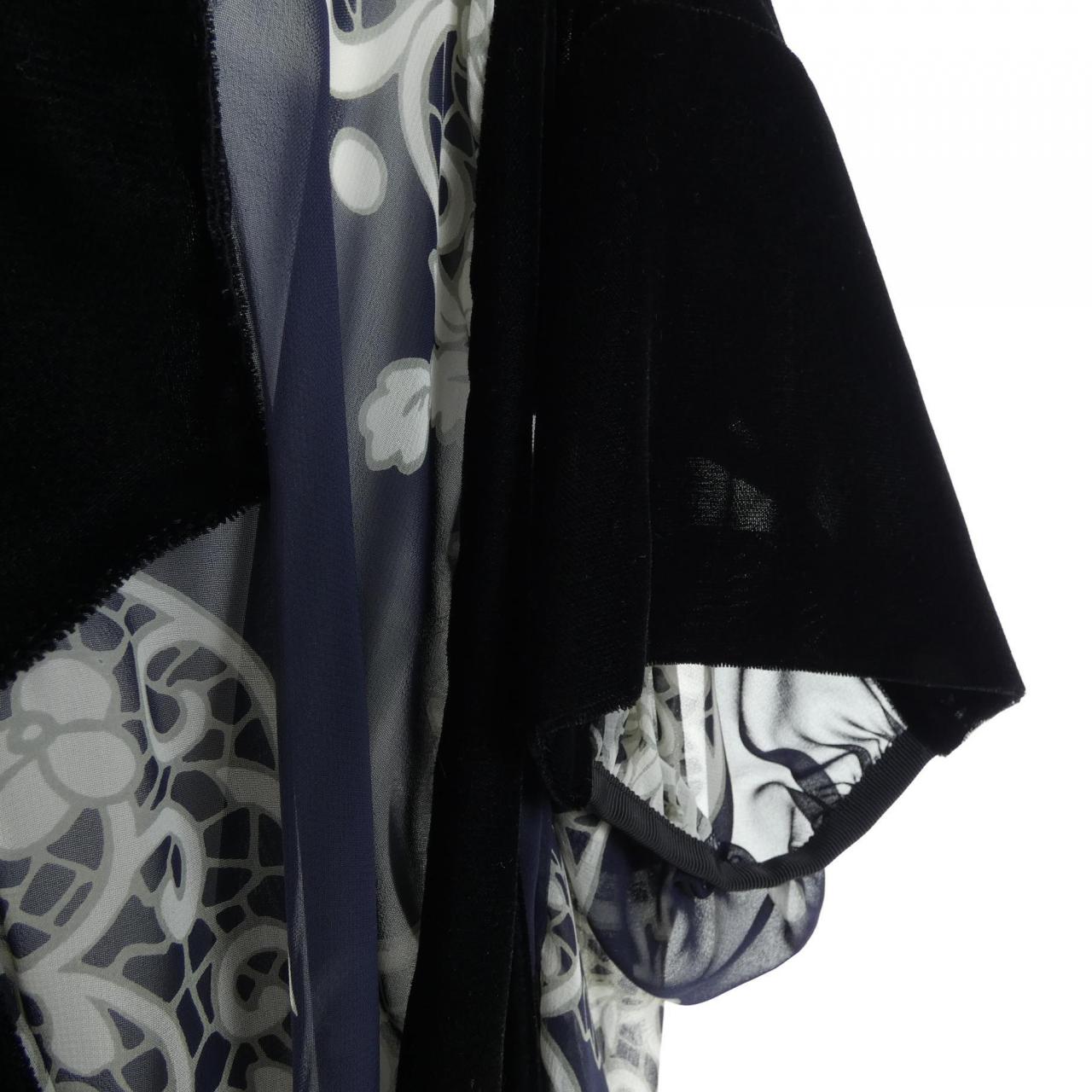 サカイ SACAI 17-03453 ワンピース