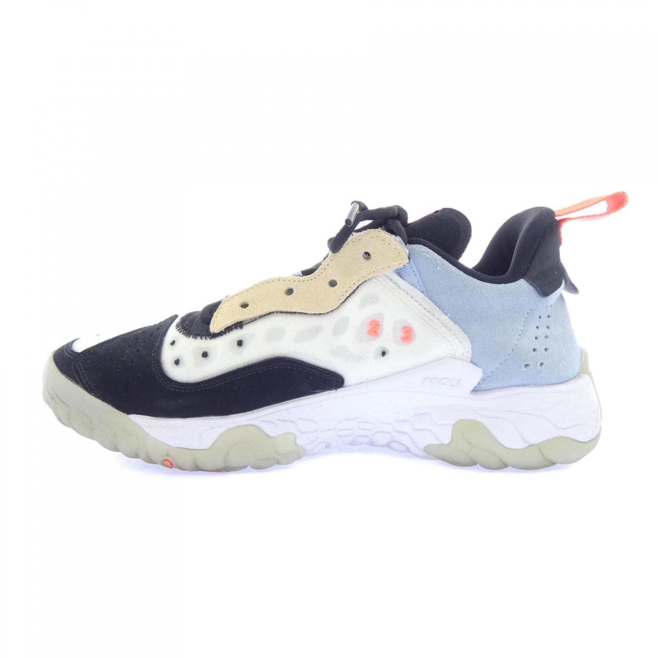ナイキ ジョーダン NIKE JORDAN CV8121-100 スニーカー