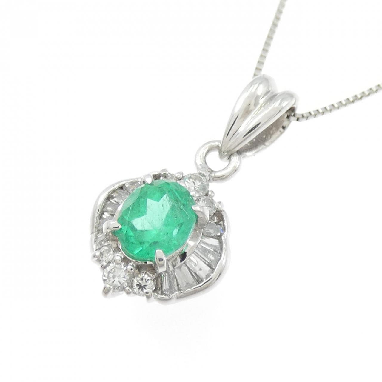 PT900/PT850 エメラルド ネックレス 0.54CT