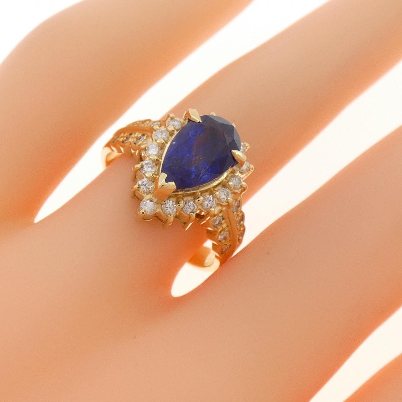 K18YG サファイヤ リング 2.29CT