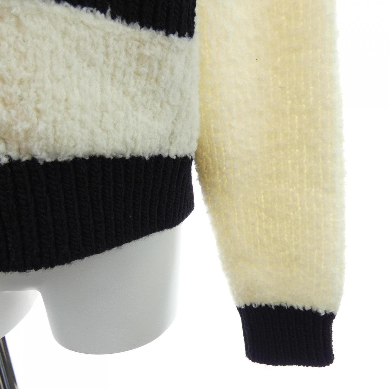 シャネル CHANEL P80705K11686 カーディガン