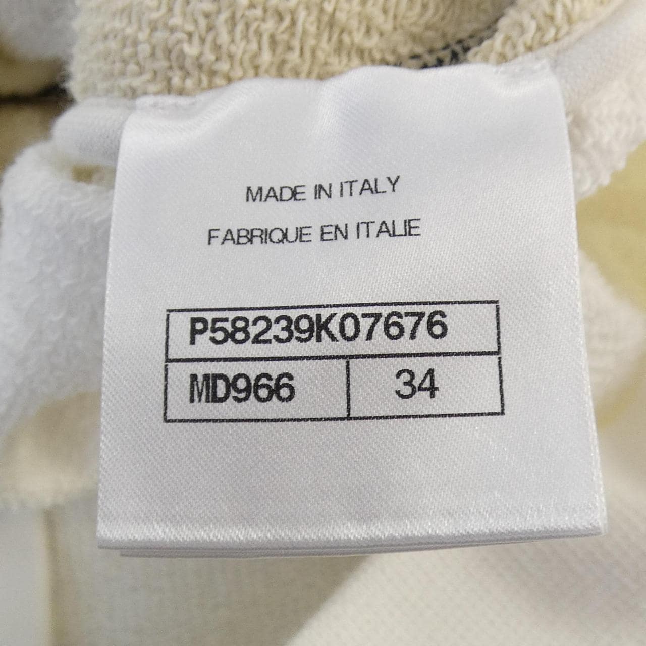 シャネル CHANEL P58239K07676 18P スウェット