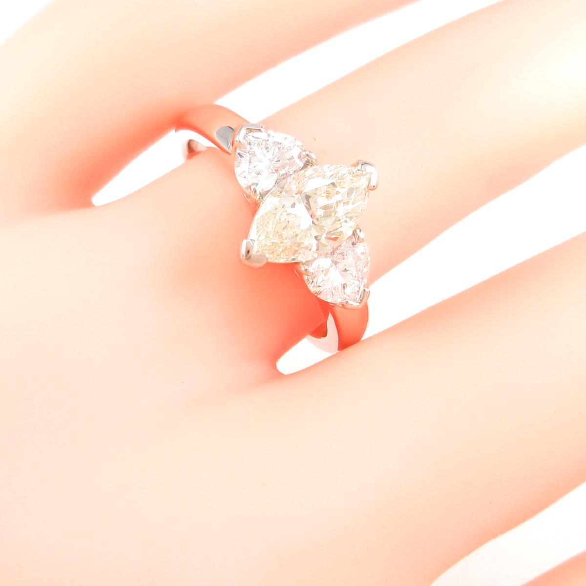 お得新品 マーキスカット☆PTダイヤモンドリング D:1.555ct D:0.37ctの