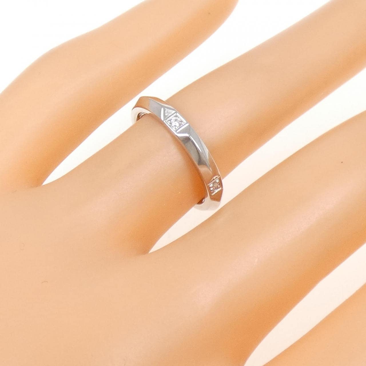 TIFFANY True Ring