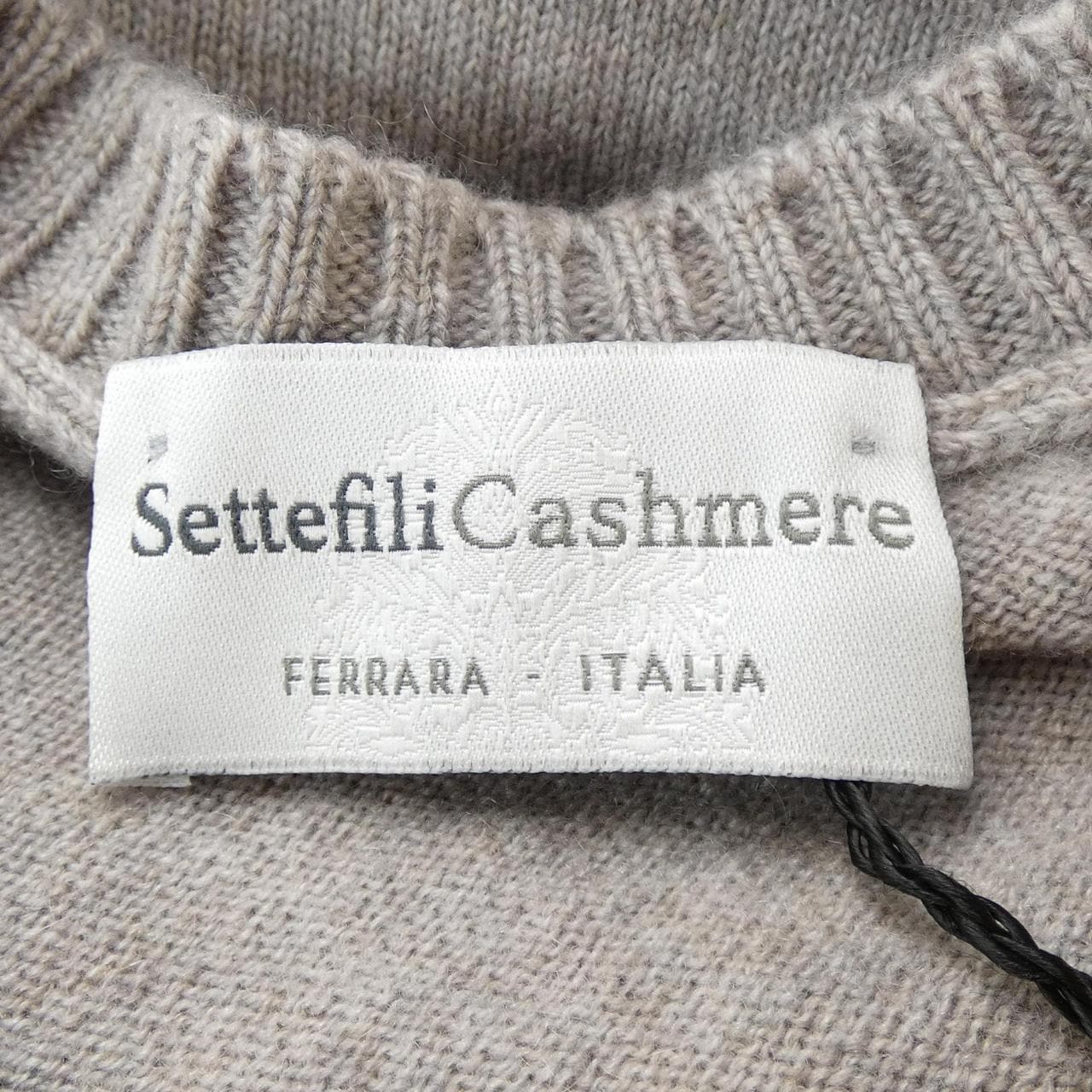 セッテフィーリカシミヤ SETTEFILI CASHMERE ニット