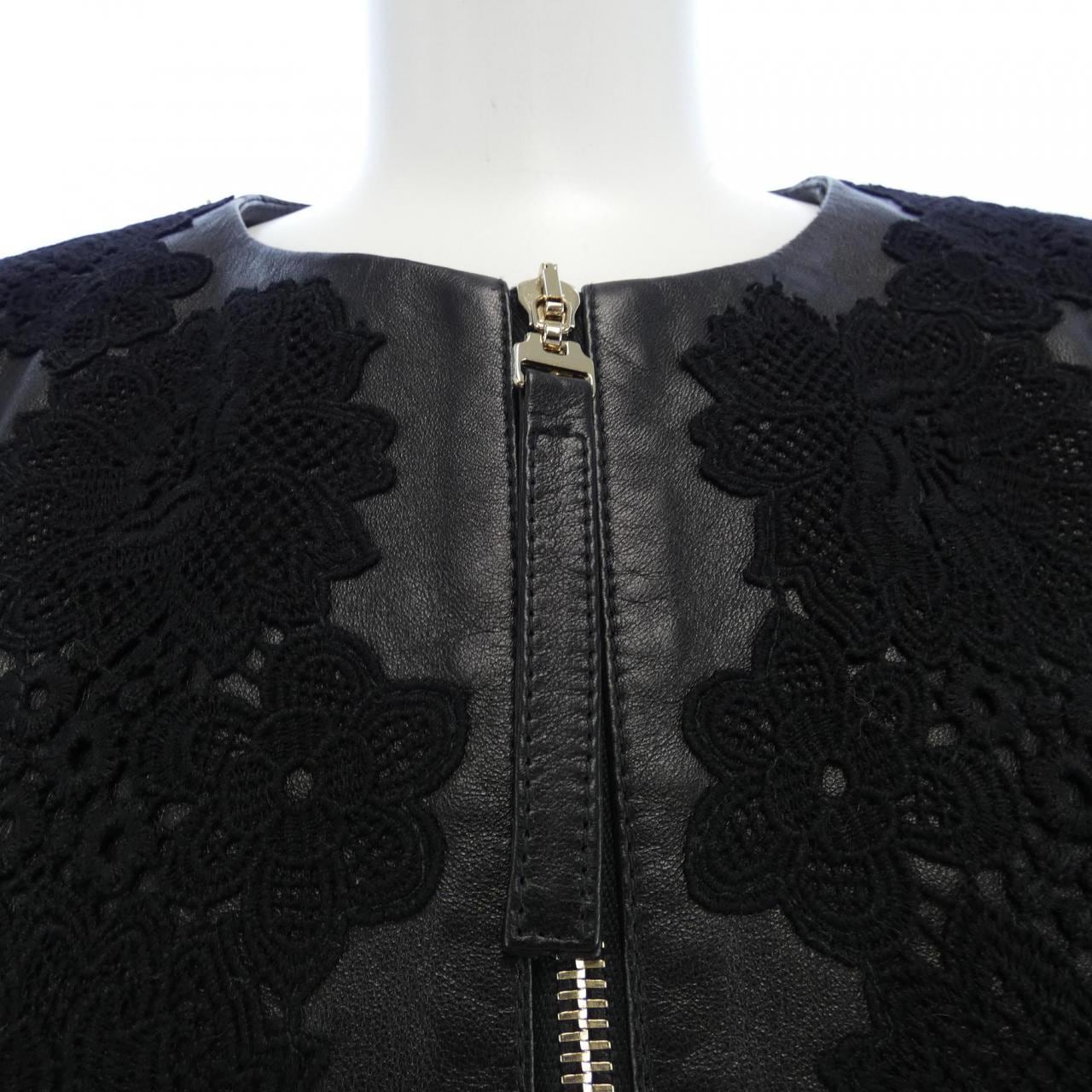 ブルマリン Blumarine レザージャケット