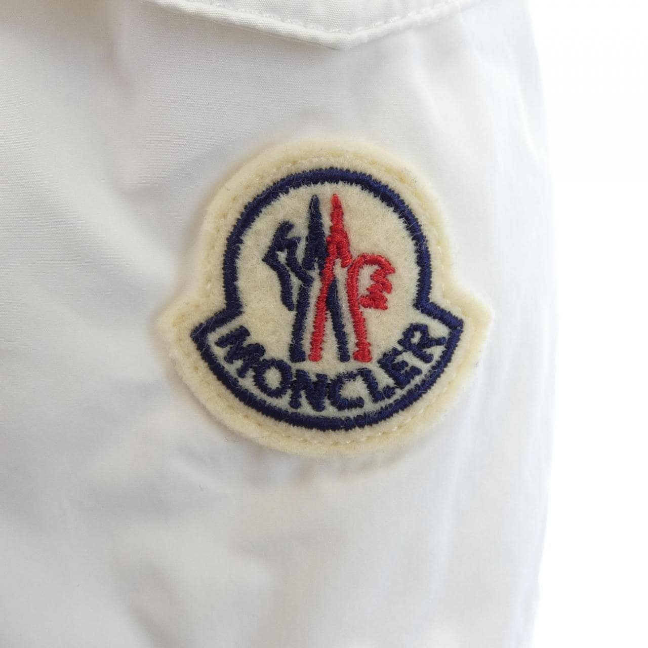 モンクレール MONCLER 20191B00005 ダウンジャケット