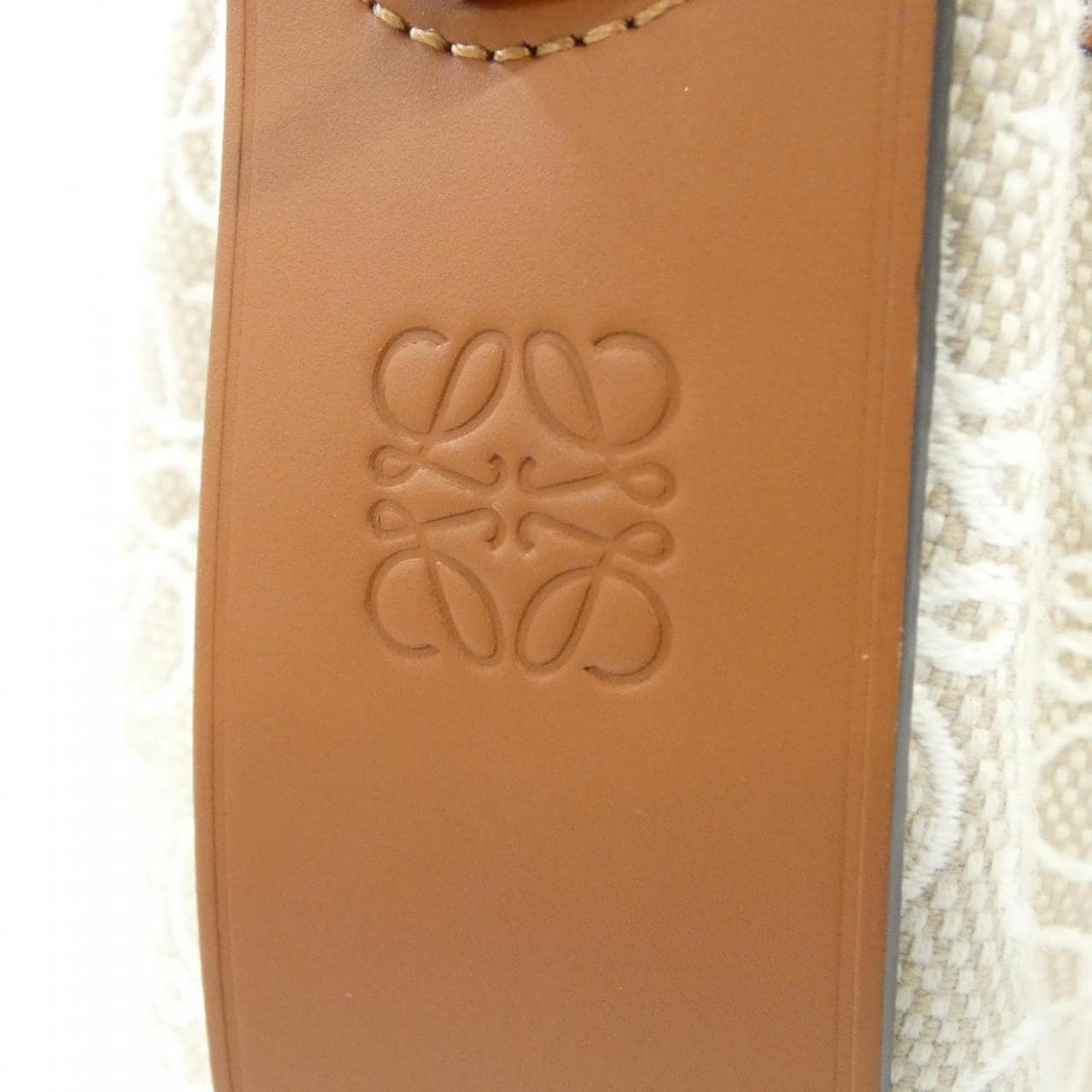 ロエベ バルーン アナグラム スモール バッグ A710C31X41 バッグ